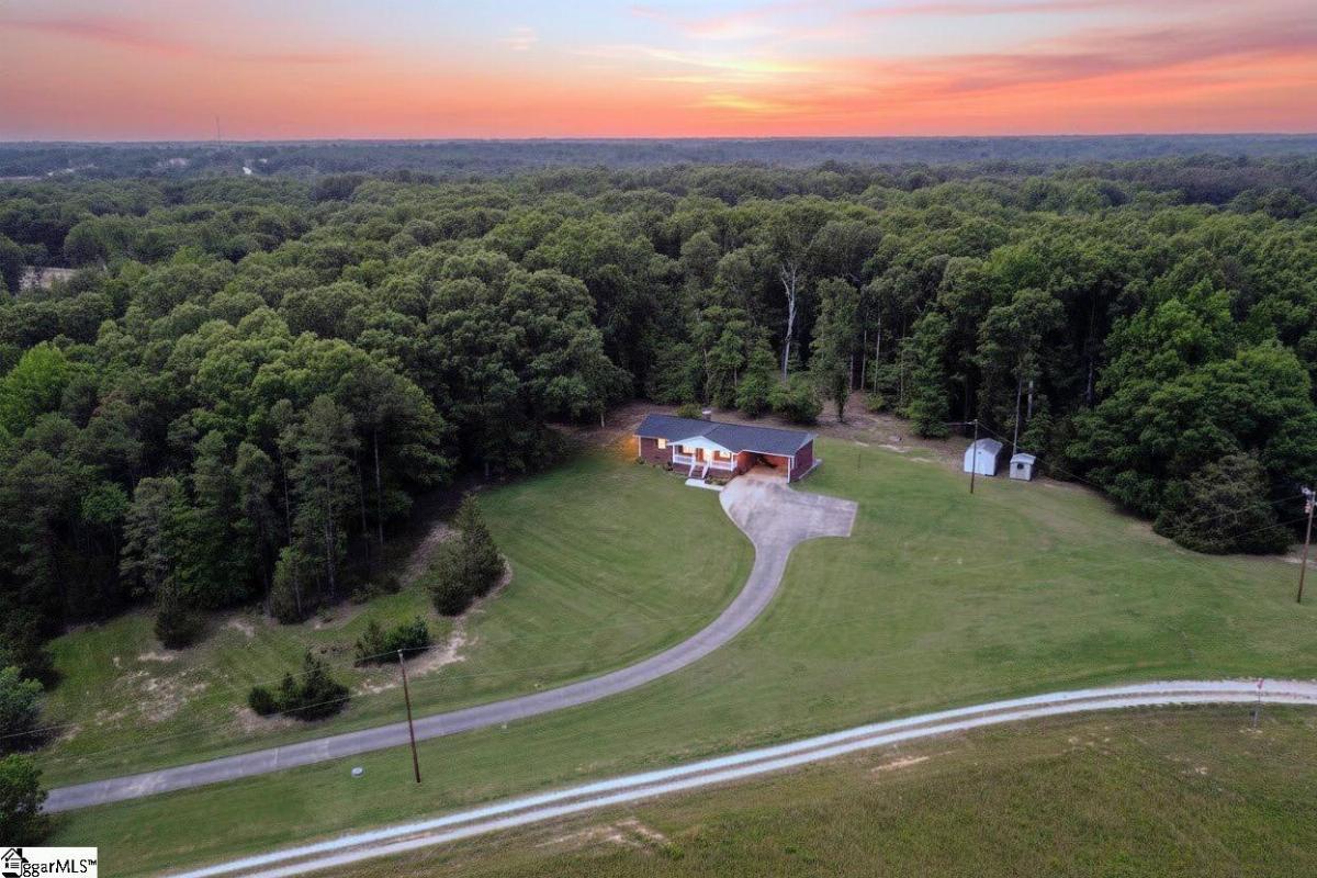794 Hwy 418
