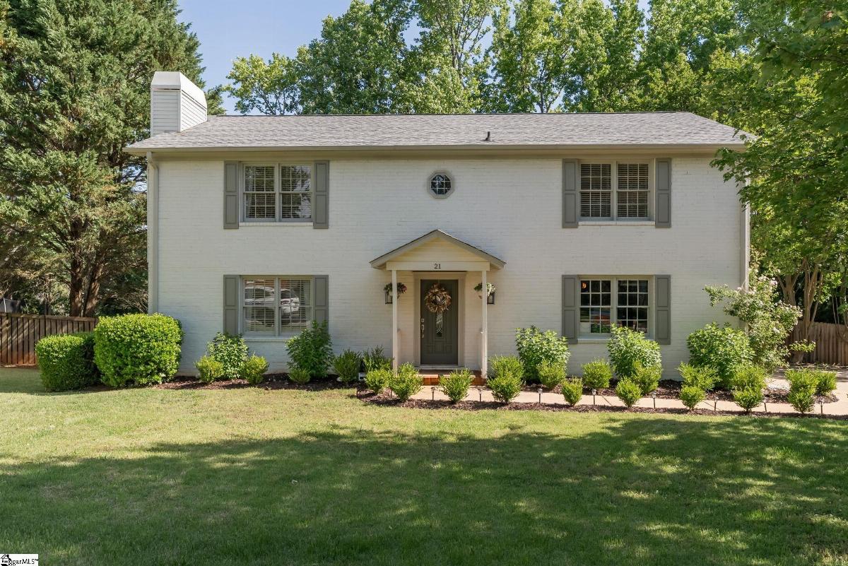 21 Cobblestone Road