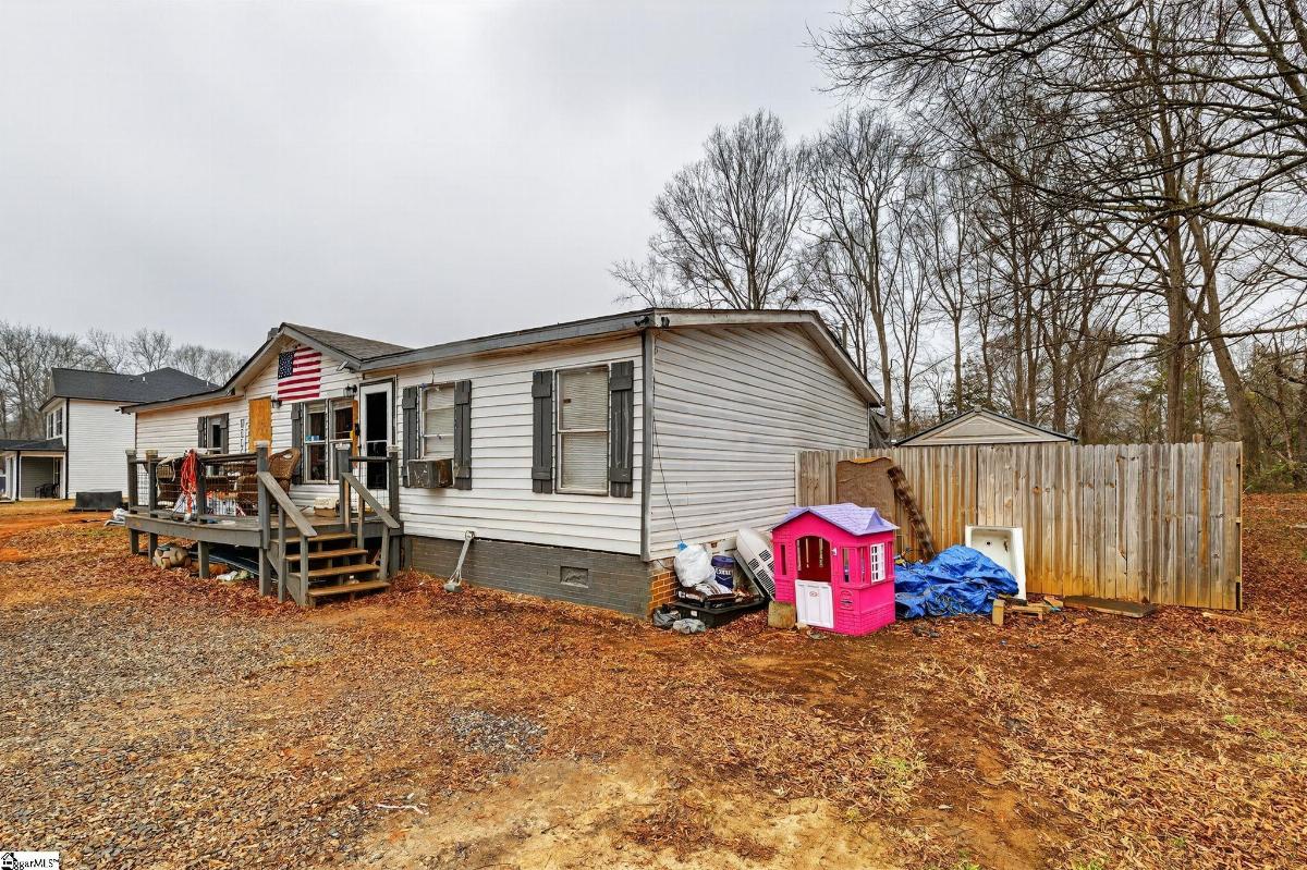 3005 Lullwater Drive