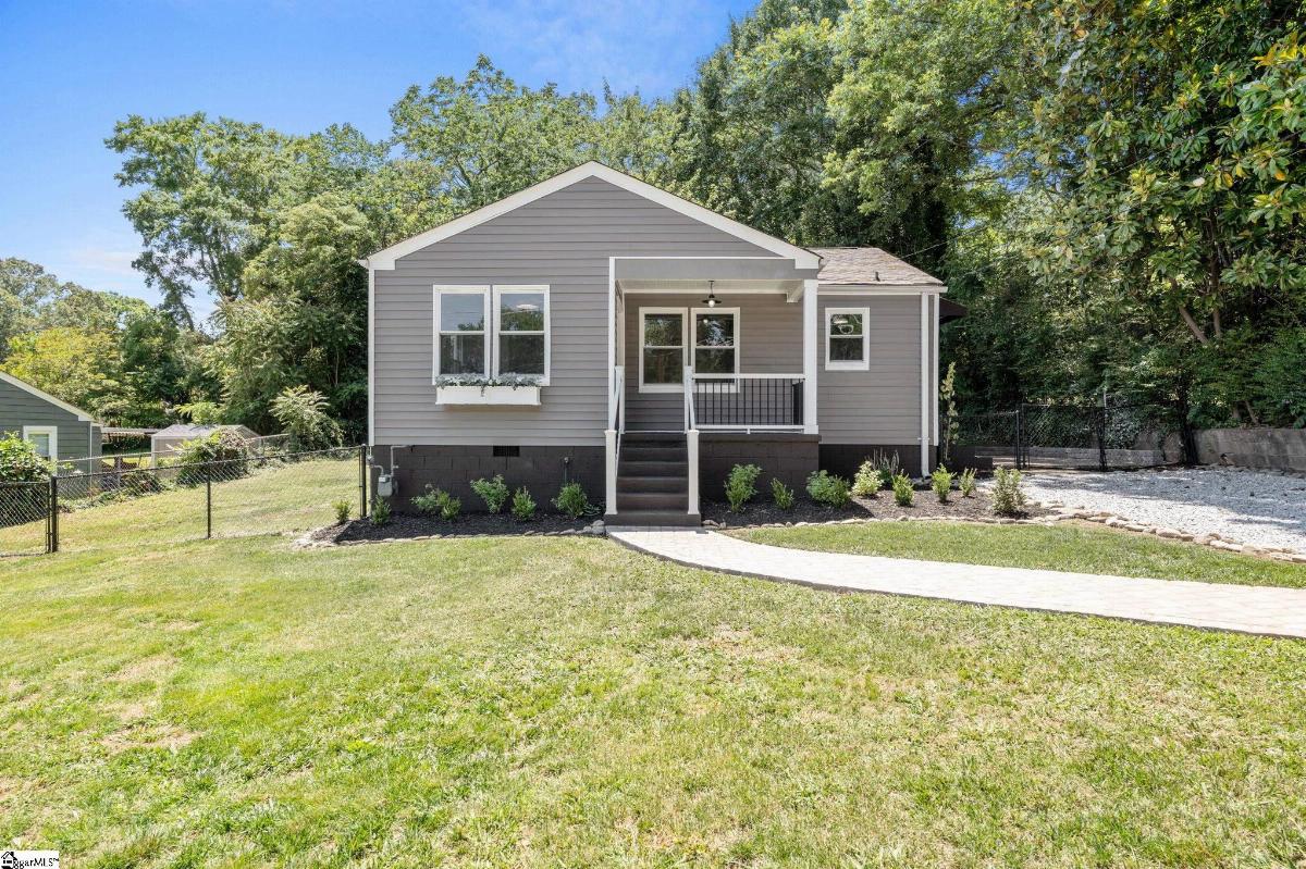 206 Griffin Drive