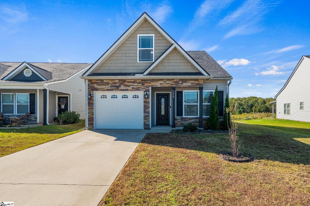 198 Highland Springs Loop