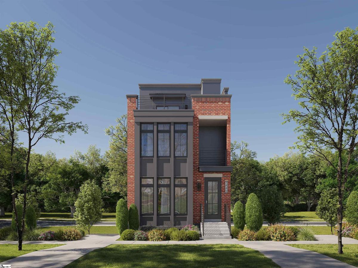 108 Claussen Avenue