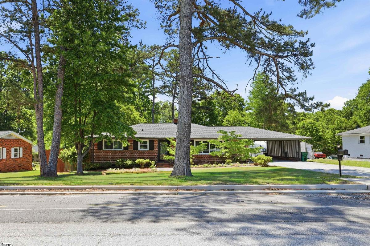 2333 Country Club Road