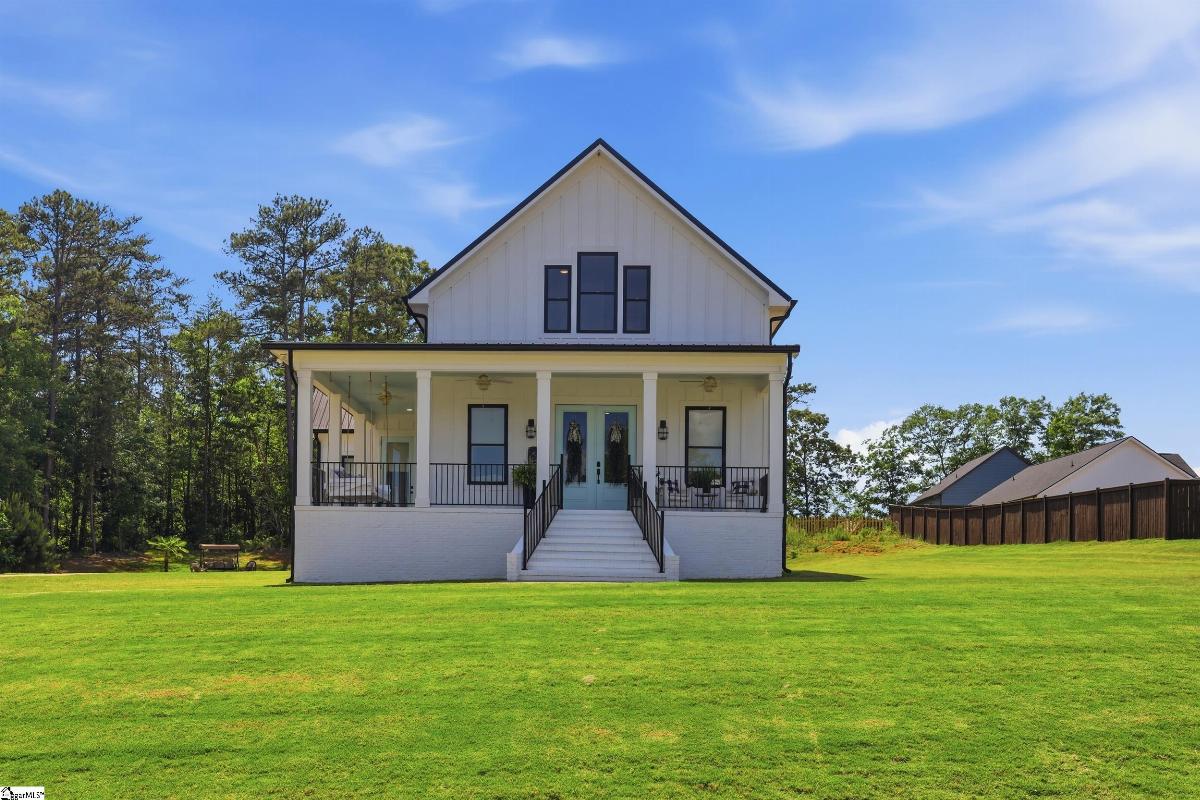 1006 Embassy Drive