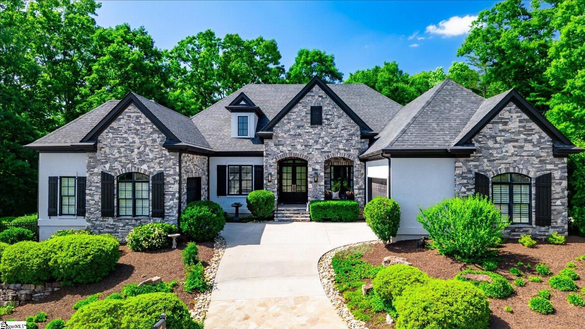 245 Abenaki Way