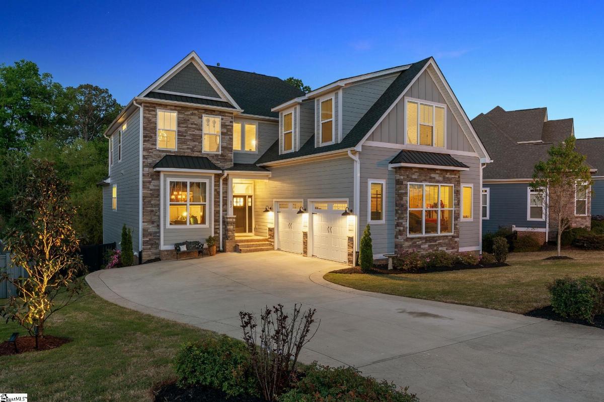 602 W Winding Slope Drive