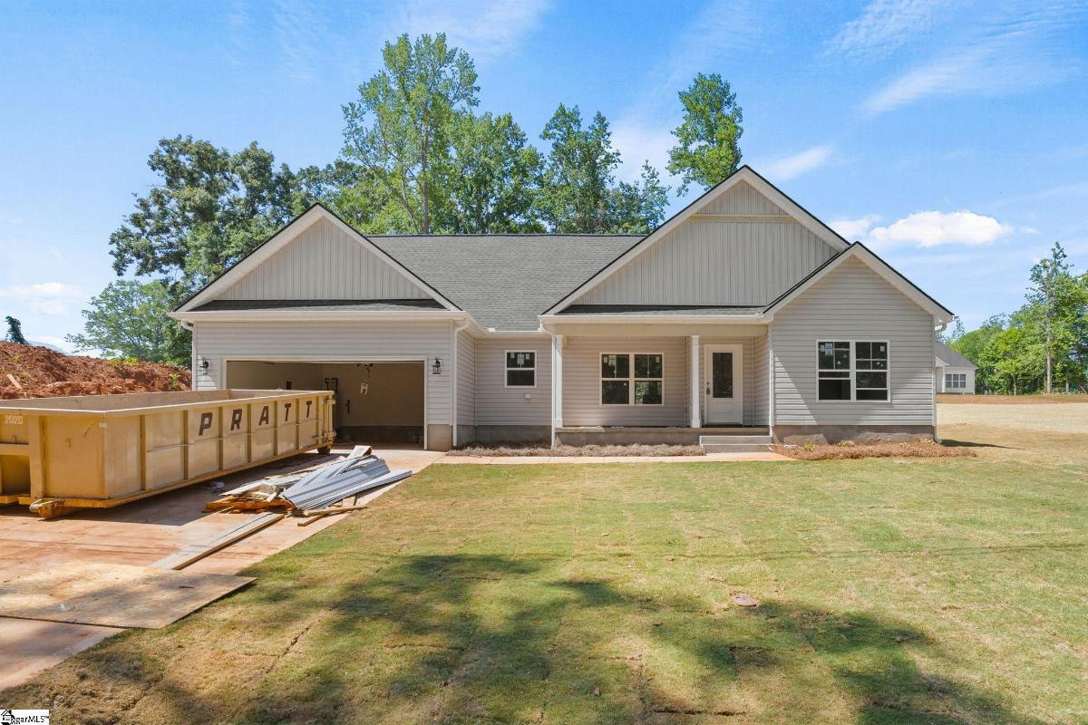 213 Buckingham Road