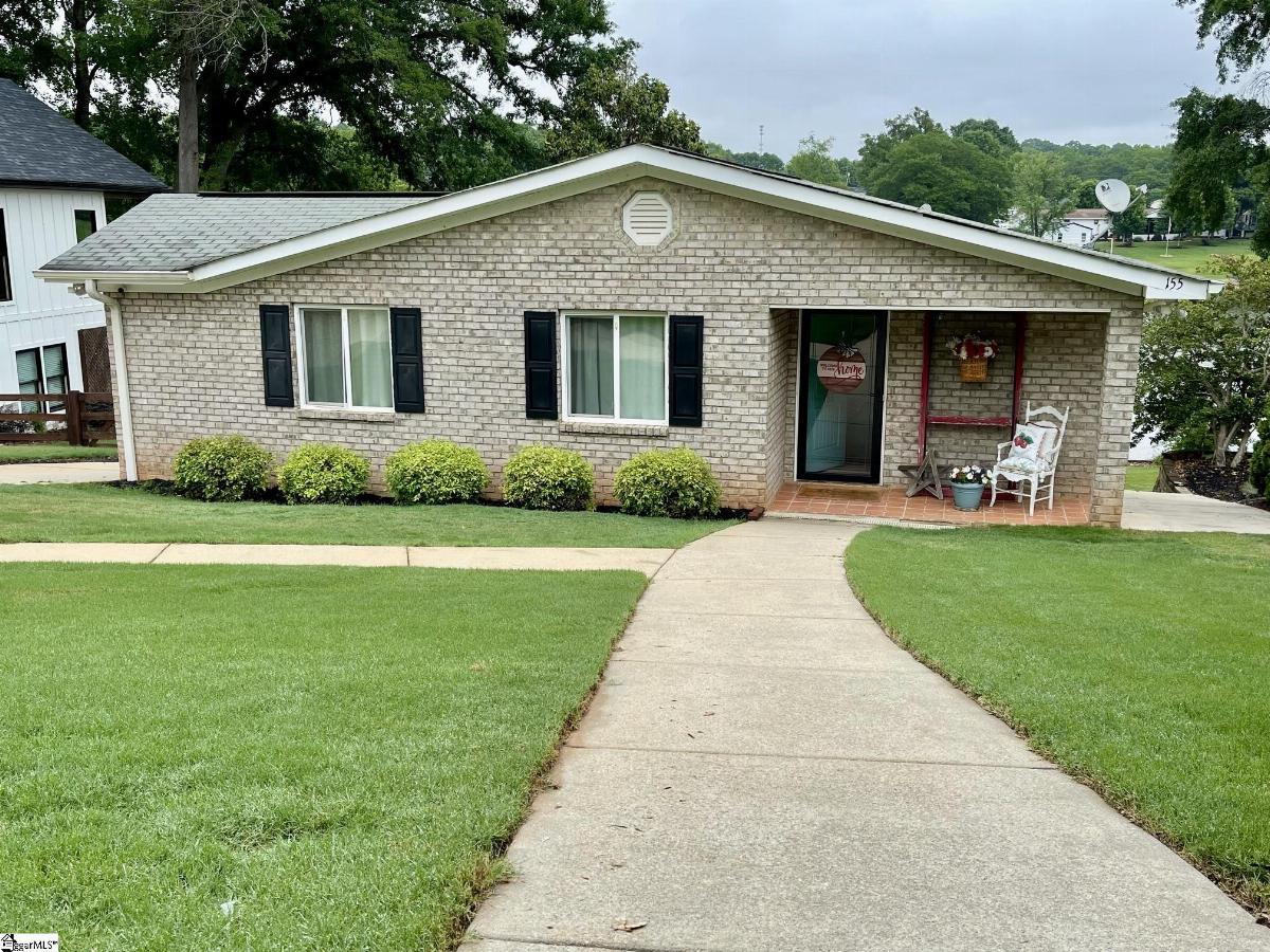 155 Lakeview Drive