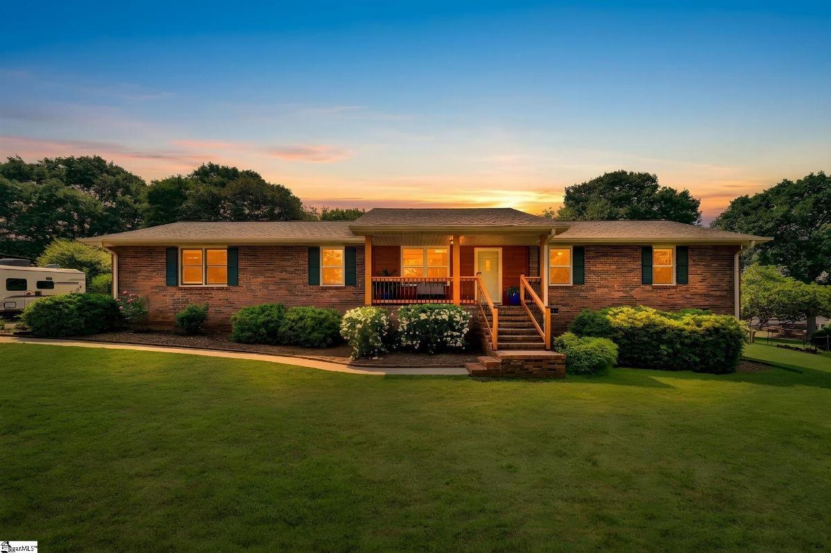 205 Oxmoor Drive