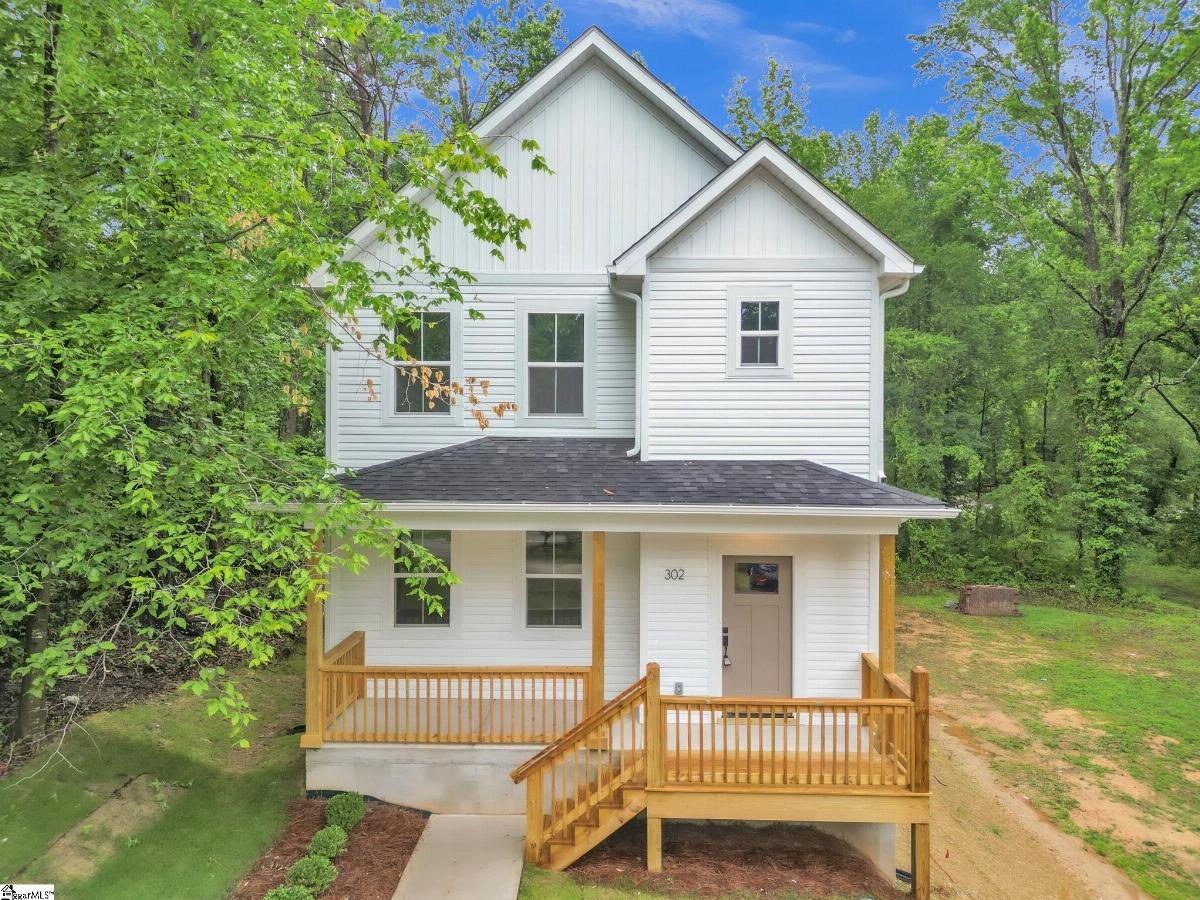 302 satterfield Drive