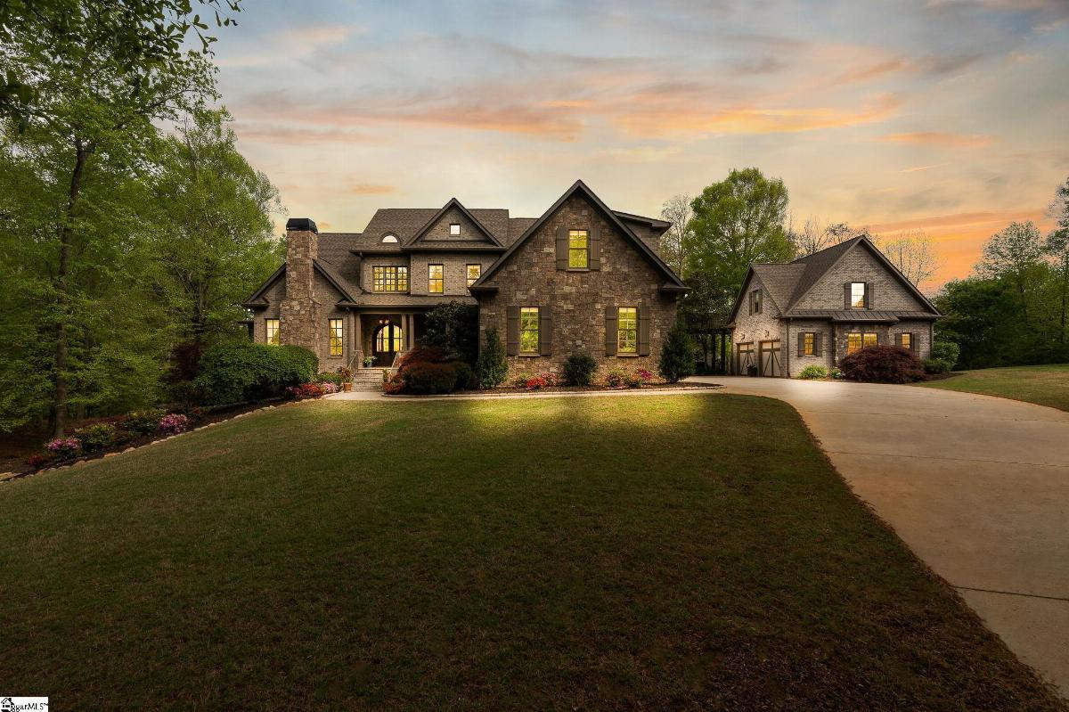 176 Reserve Drive