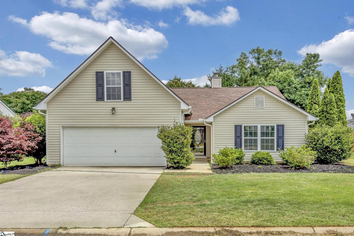 4 Raleigh Court