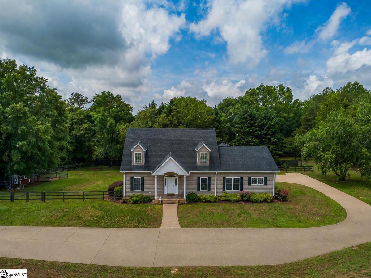445 Albatross Road
