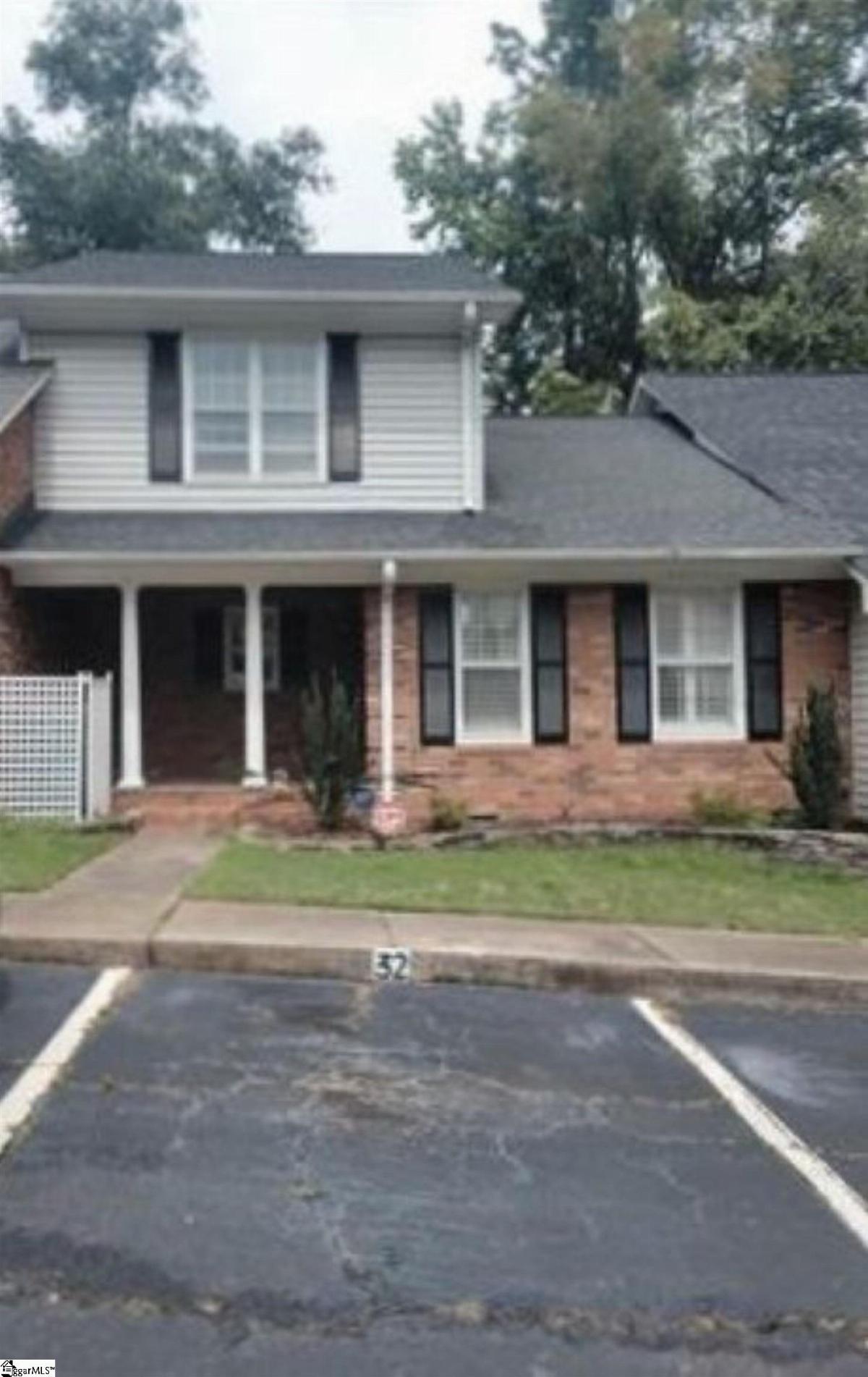 32 Somersett Drive