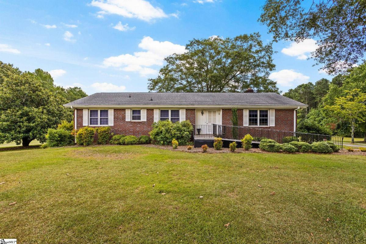 350 Sandy Springs Road