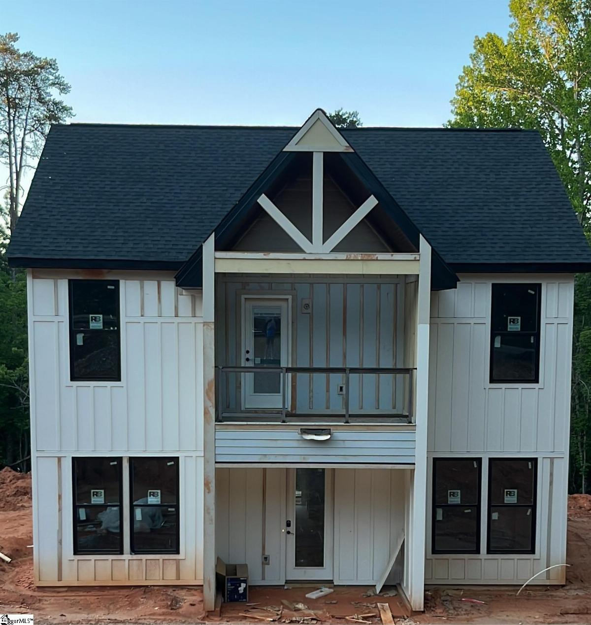 142 Boxwood Lane