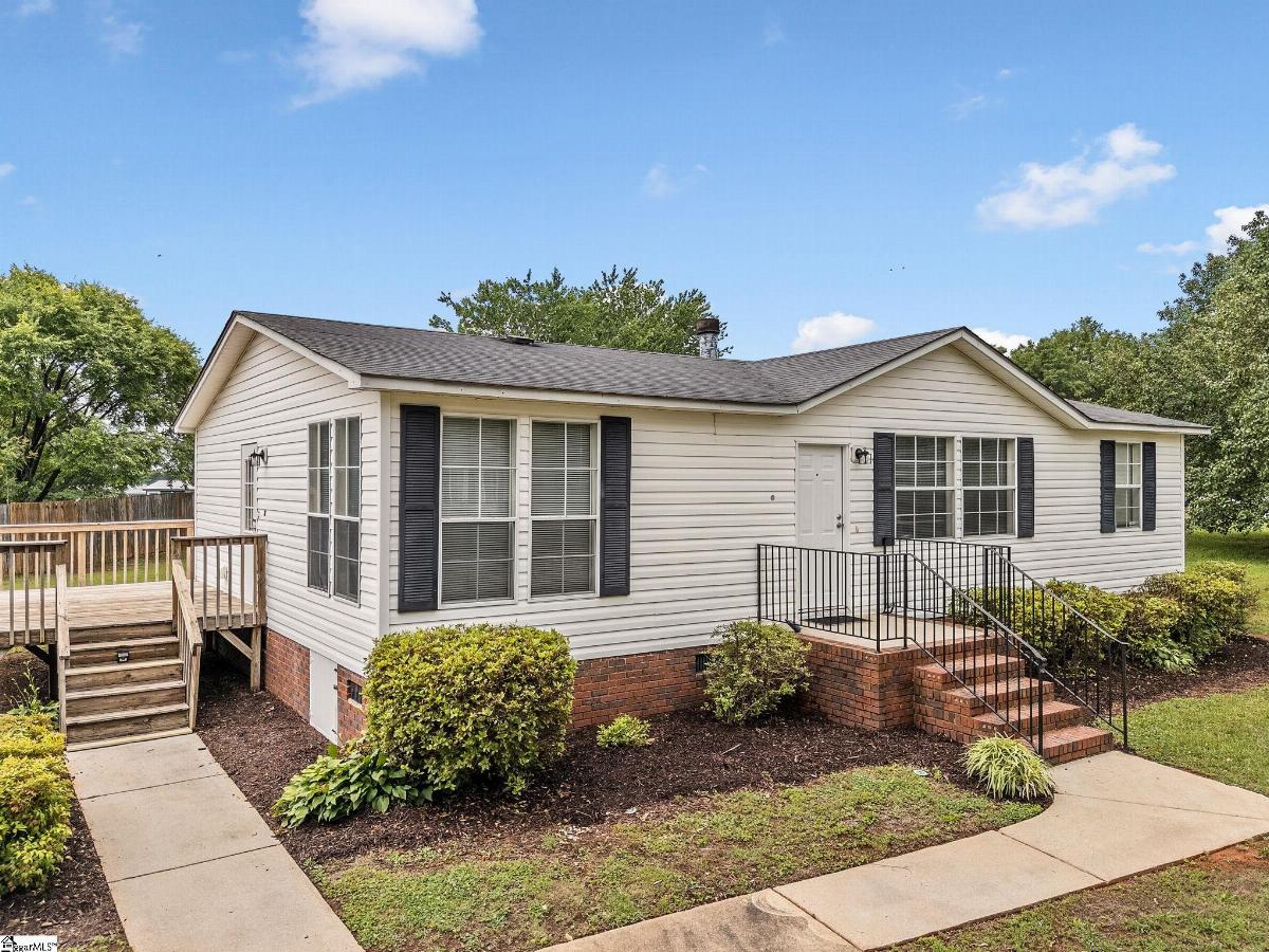 8 Glenmont Lane