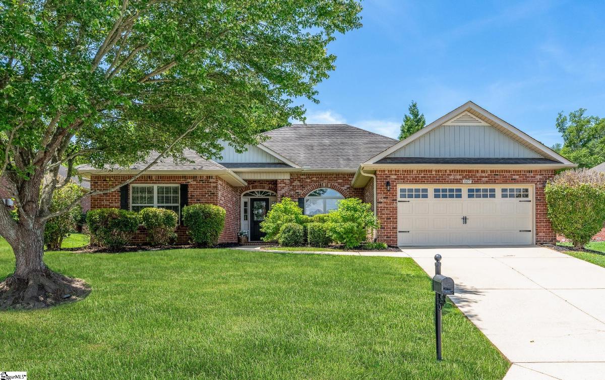 407 Jewelwood Drive