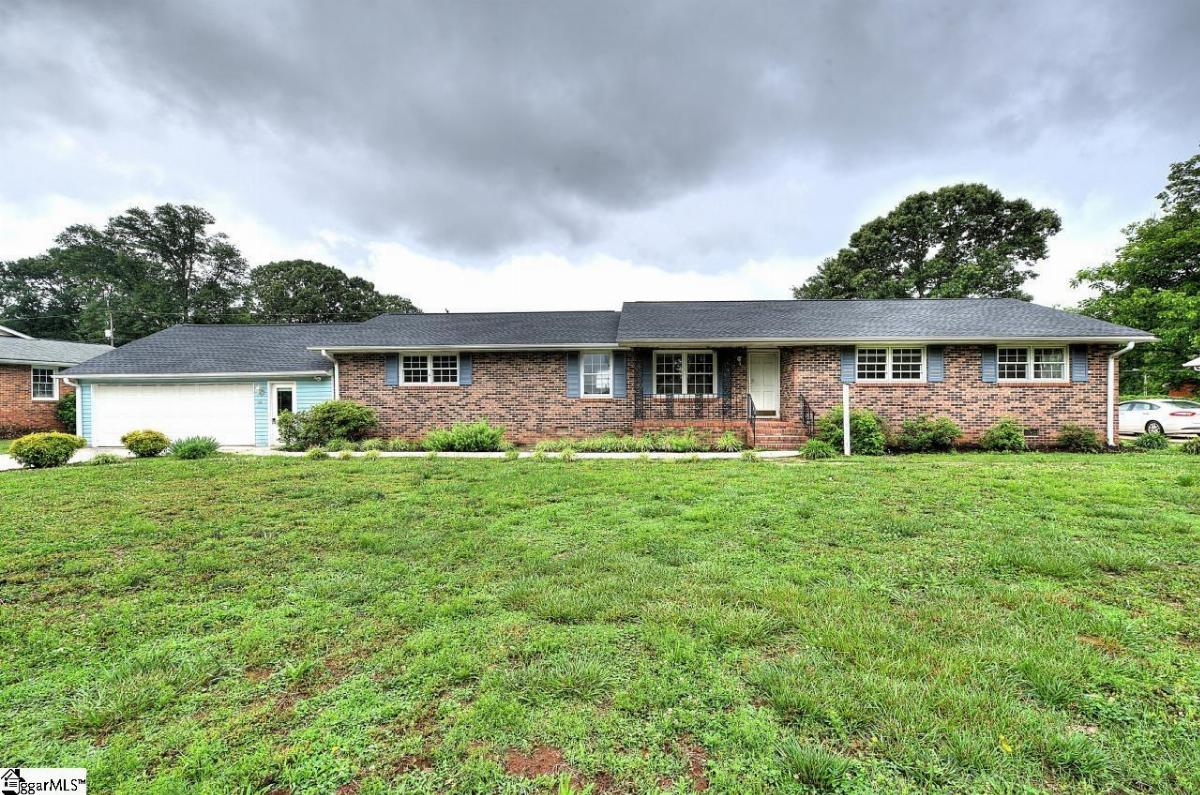 1195 Holly Springs Road