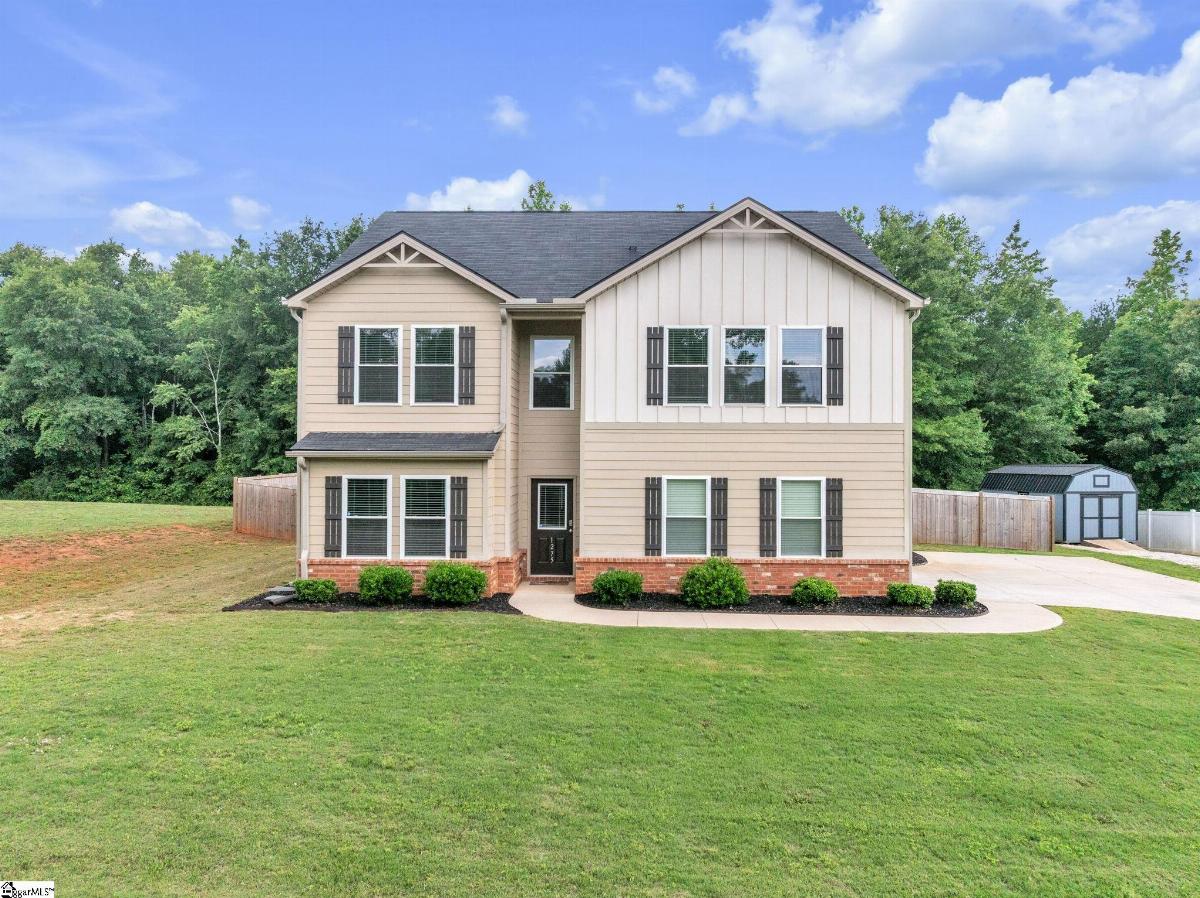 1275 Twin Bridge Road