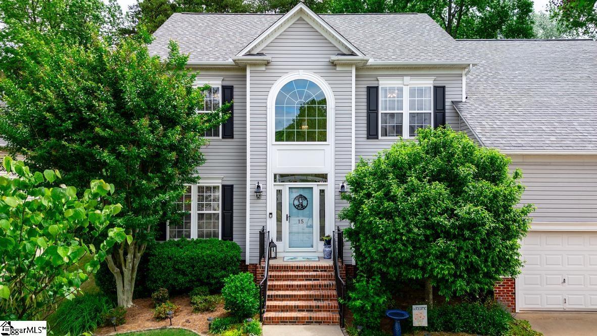 15 Meadow Rose Drive