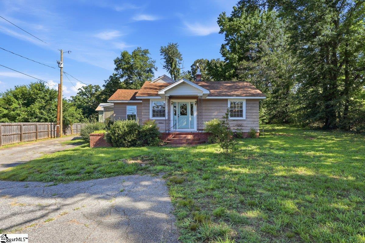217 N Poinsett Highway