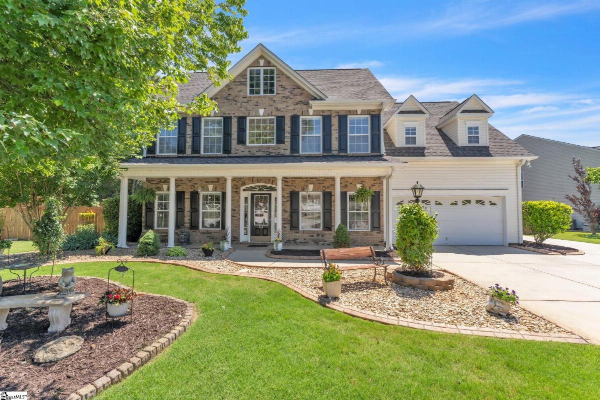 212 Brazos Lane