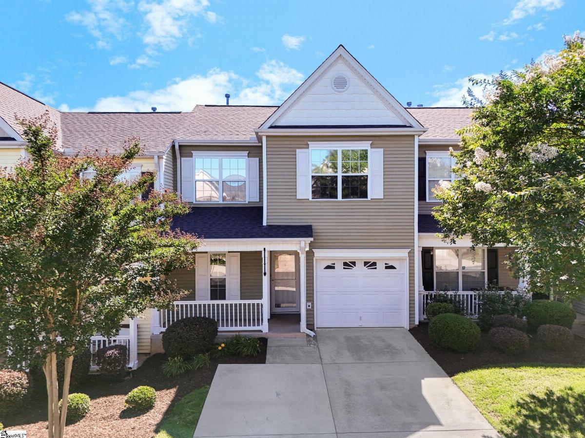 113 Pine Walk Drive