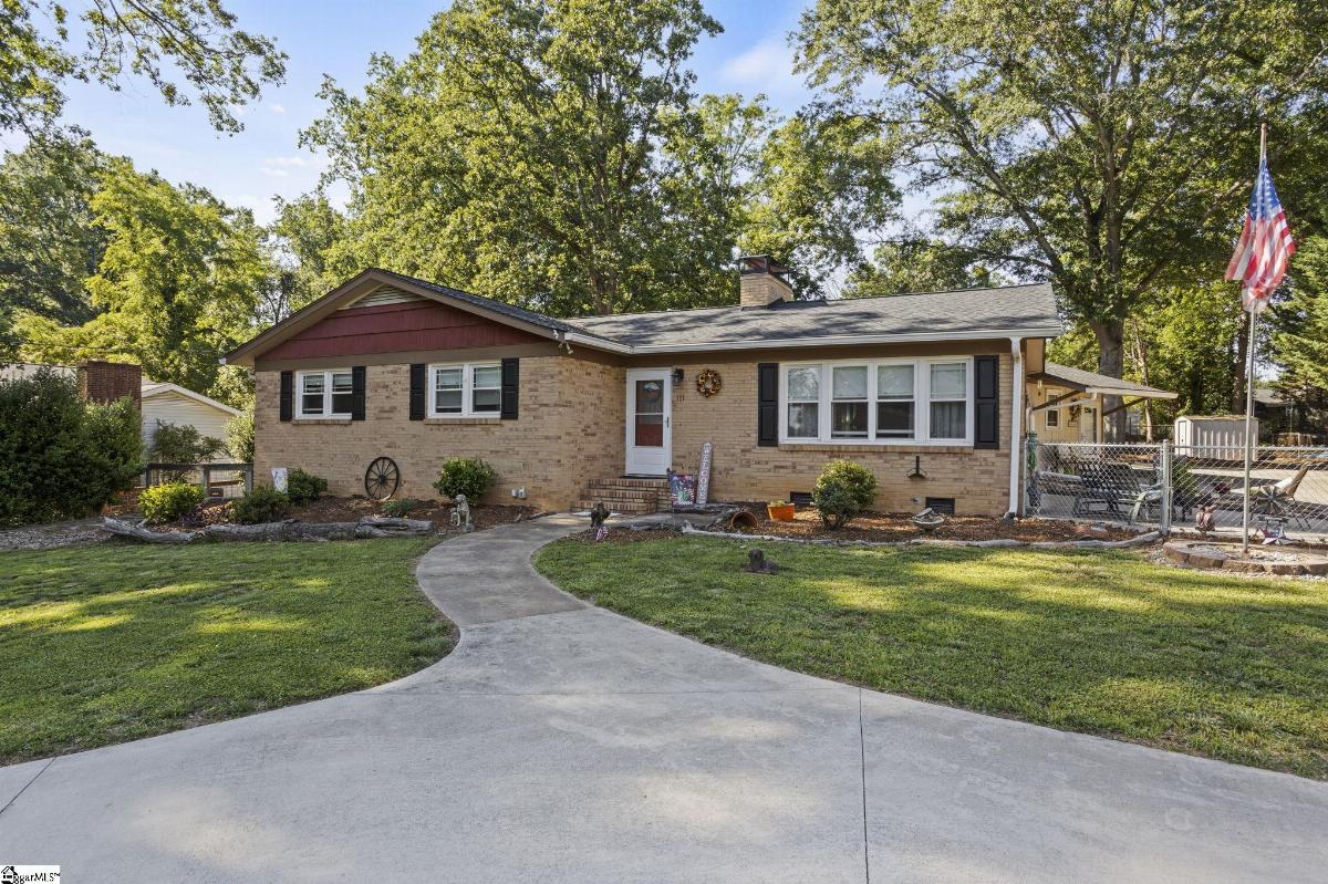 111 Forestdale Drive