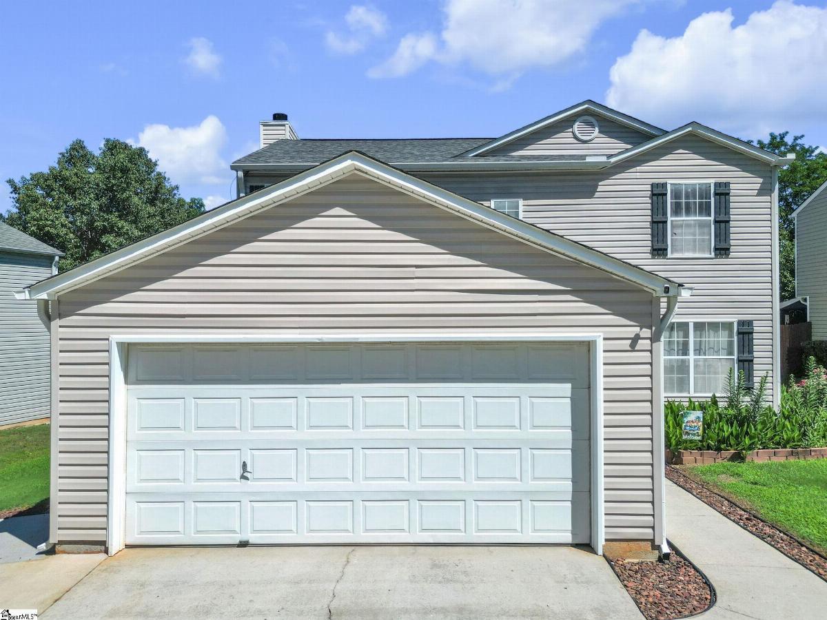 15 Willow Bend Drive