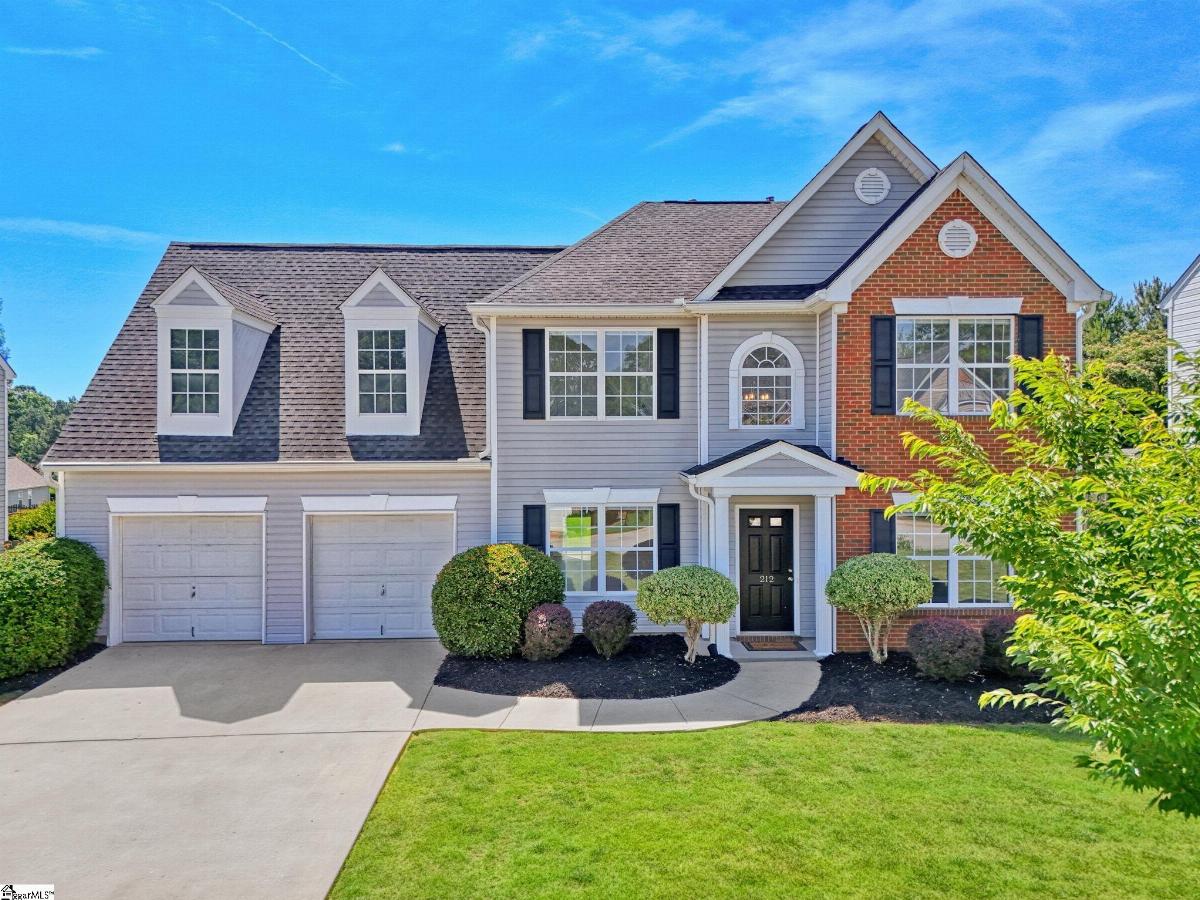 212 Sandy Lane