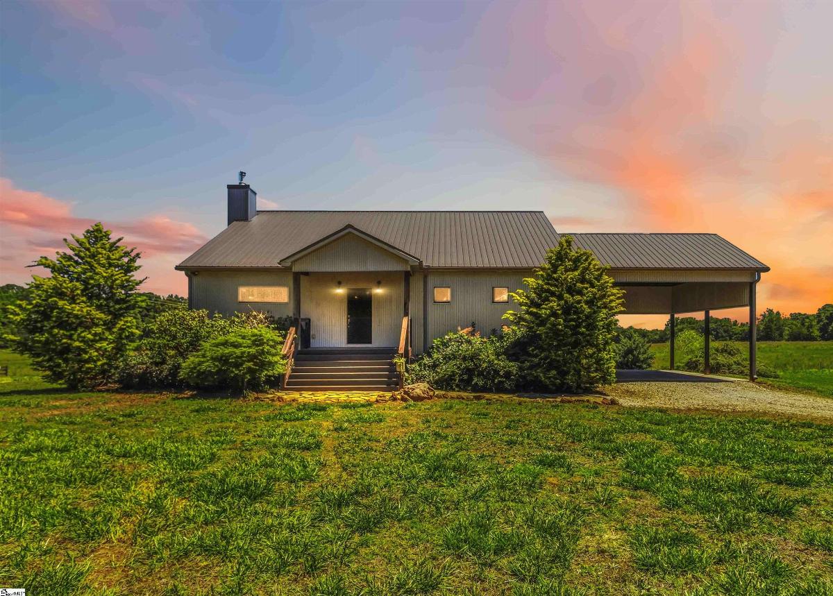 267 Christmastree Lane