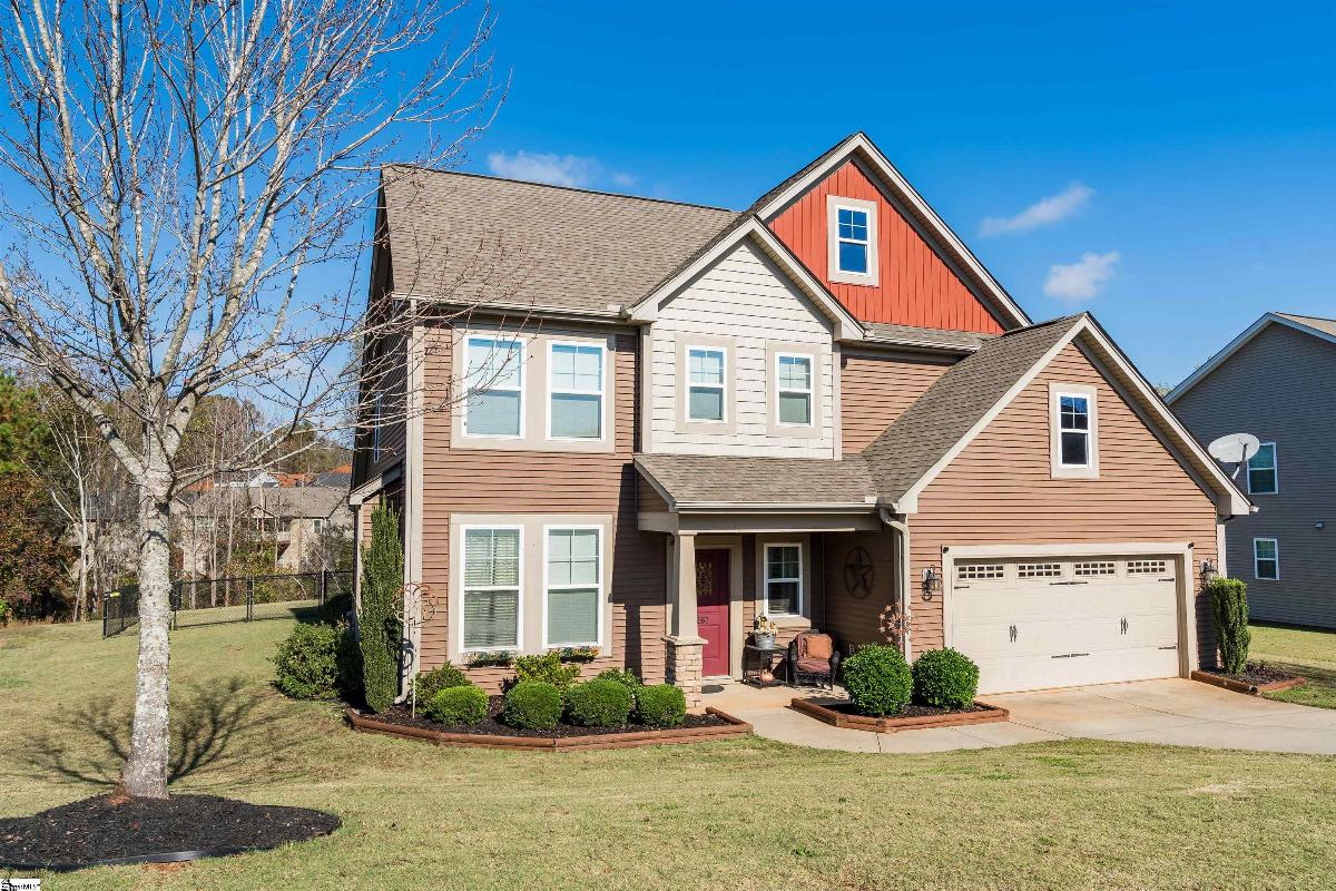 267 Castleton Circle