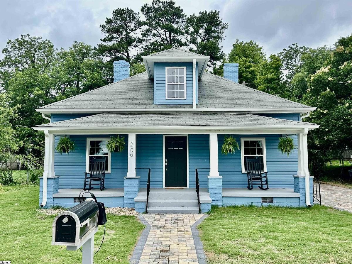 209 Westfield Avenue