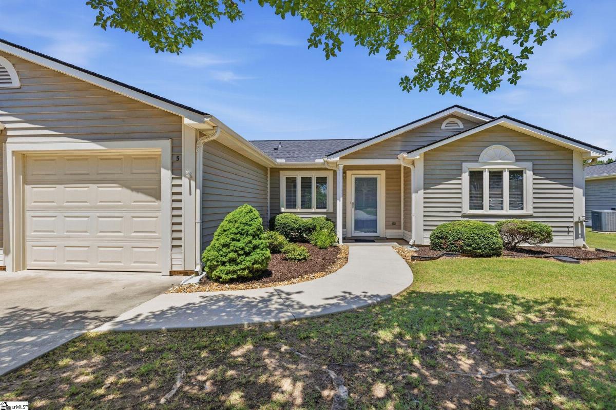5 Lake Summit Drive