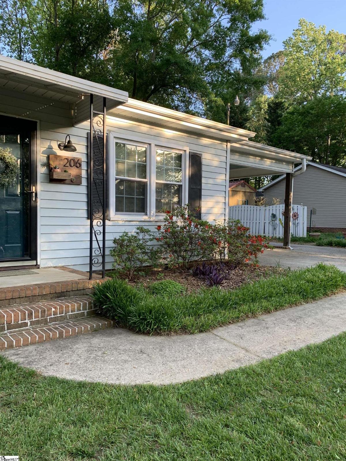 206 Mill Estate Road