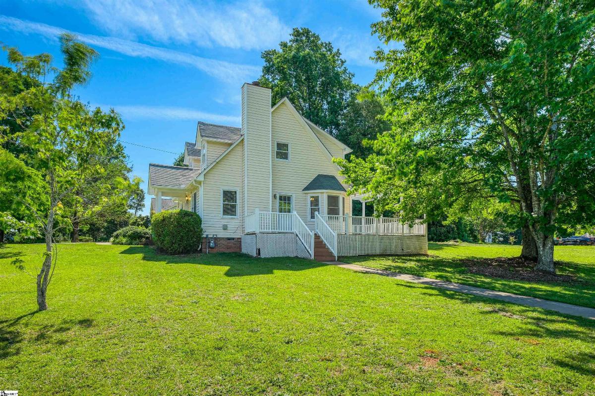 101 Bishop Drive