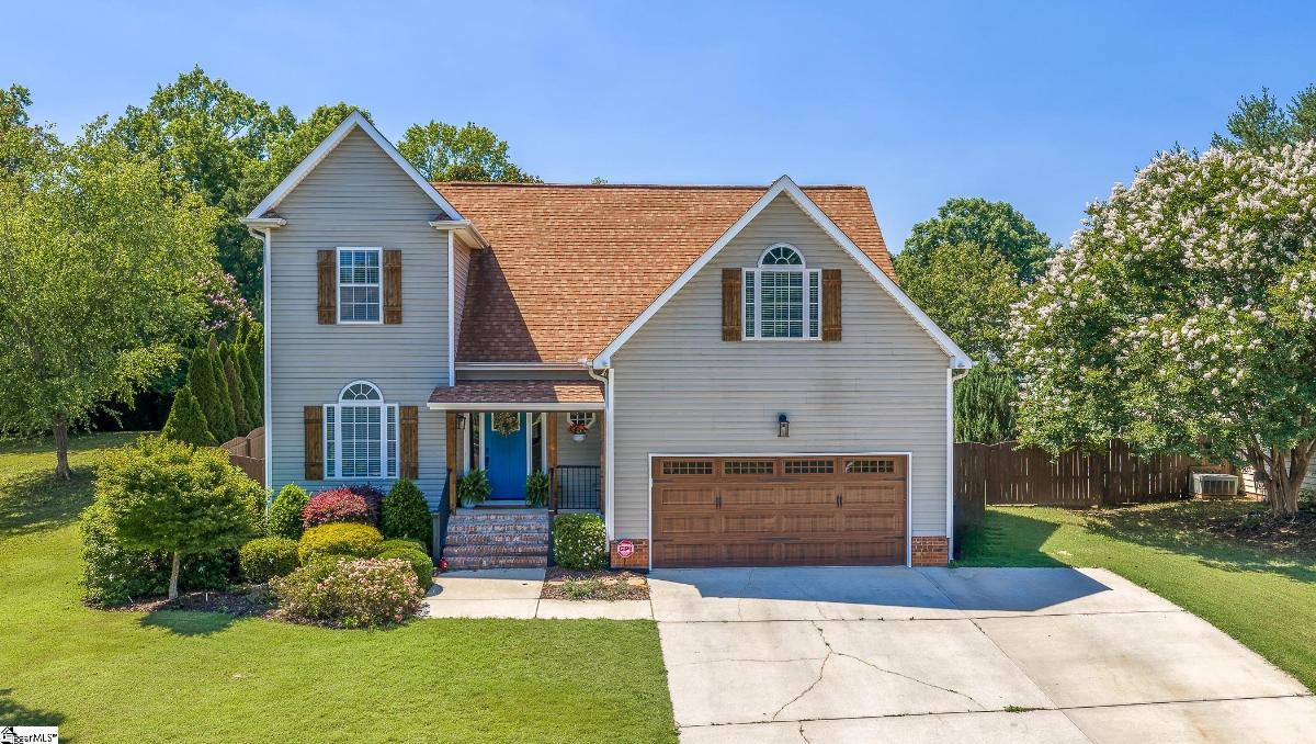 302 Crossvine Way