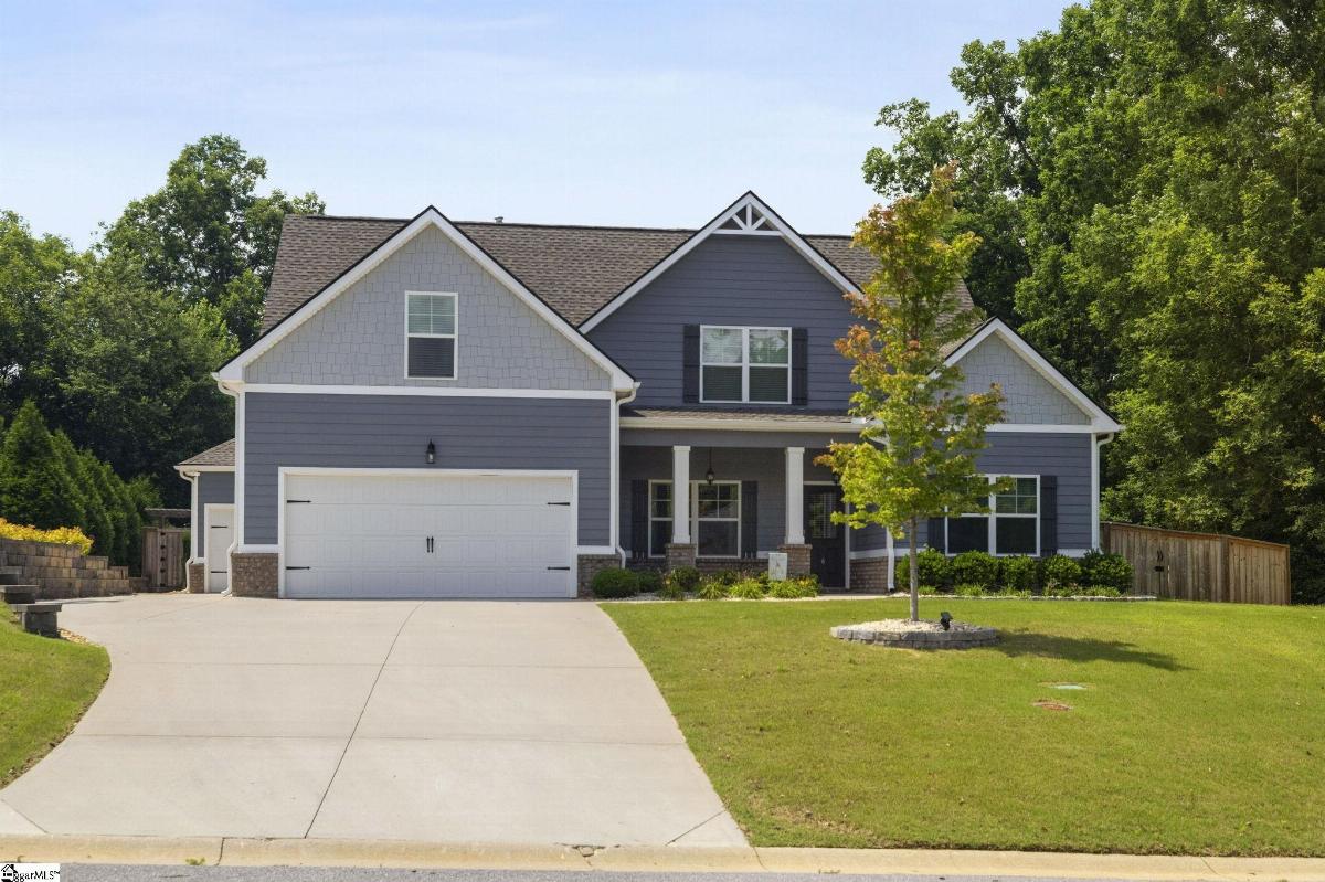 6 Pine Knott Drive