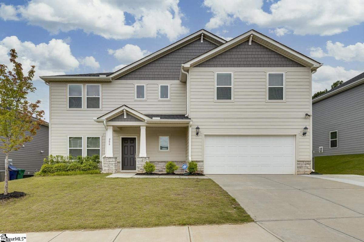 208 Roderick Lane