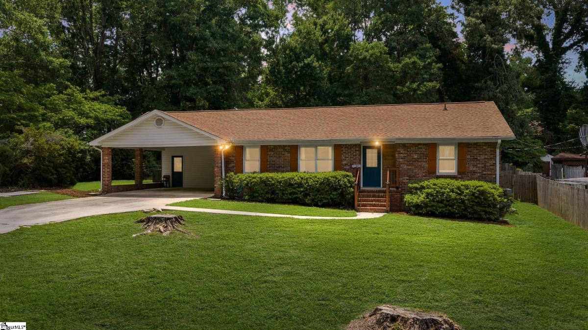 208 Pinewood Drive