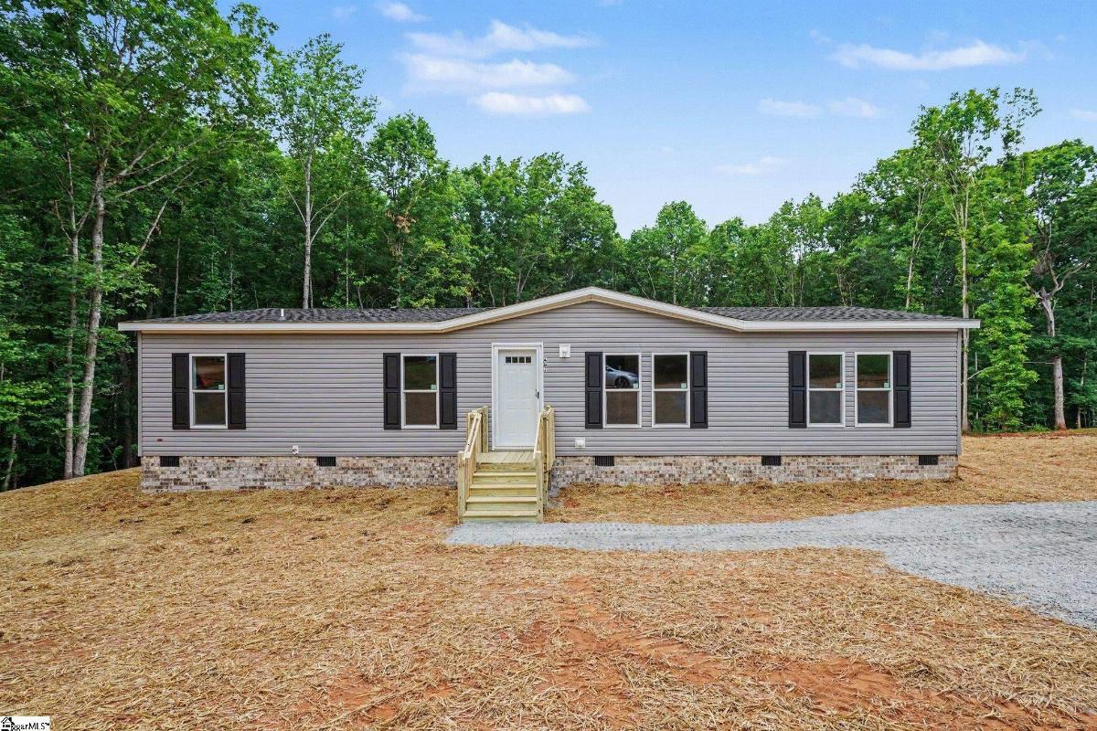 407 Cedar Ridge Drive