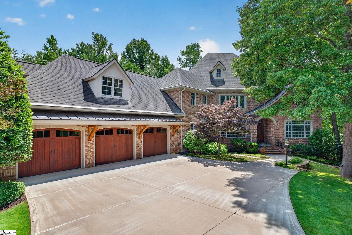 105 Treetops Court