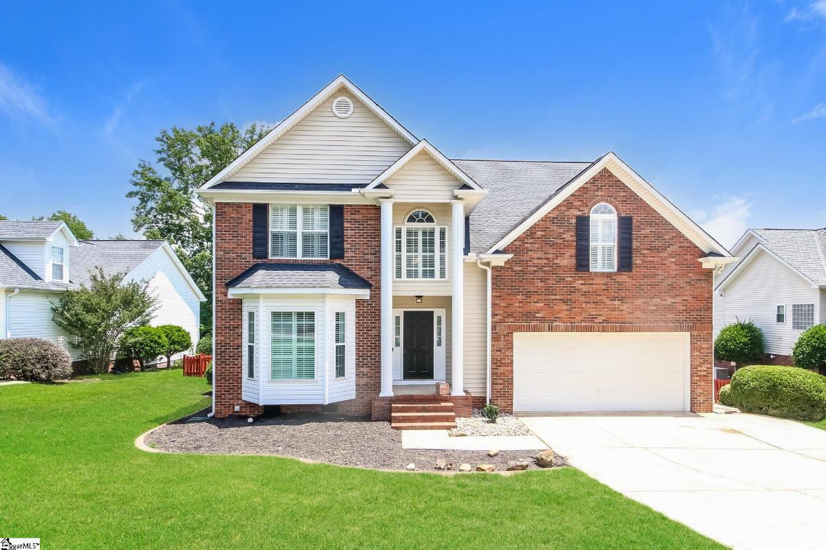 104 Sandtrap Court