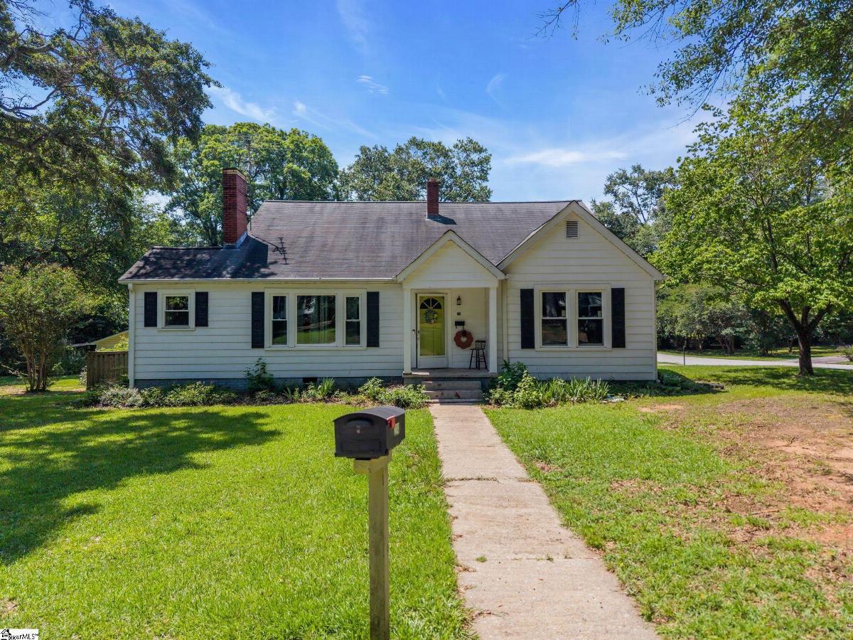 214 N Pliney Circle