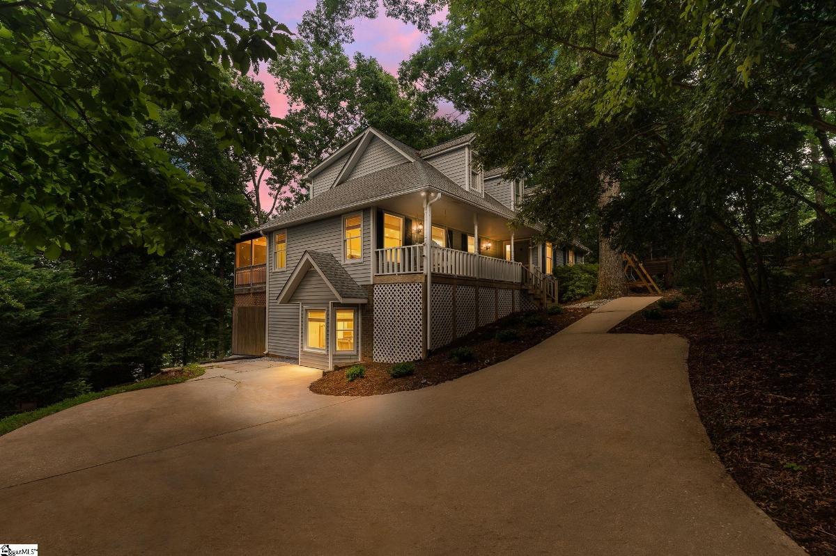 1002 Whitfield Point Road