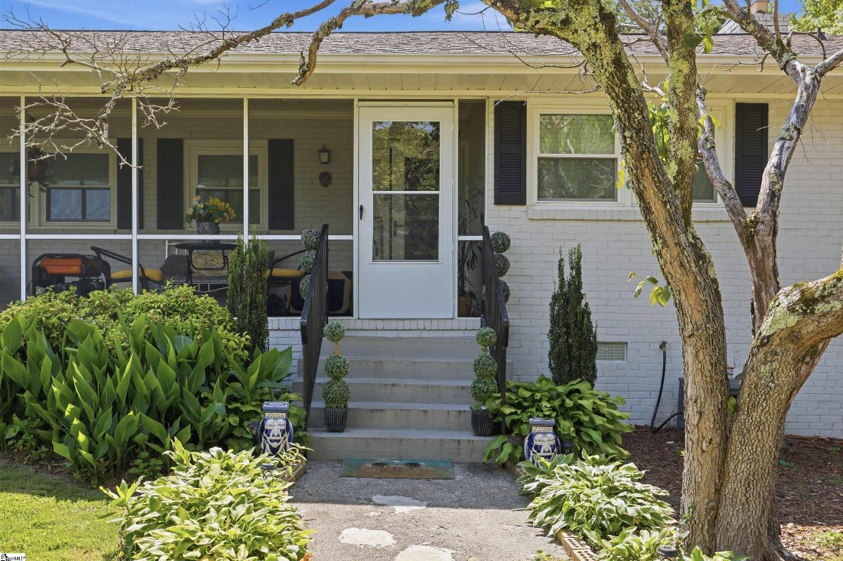 196 Raines Road