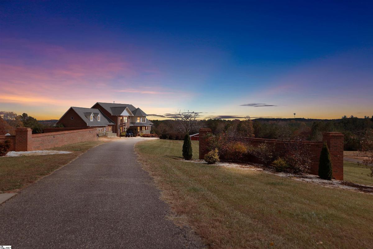 517 Cub Creek Road