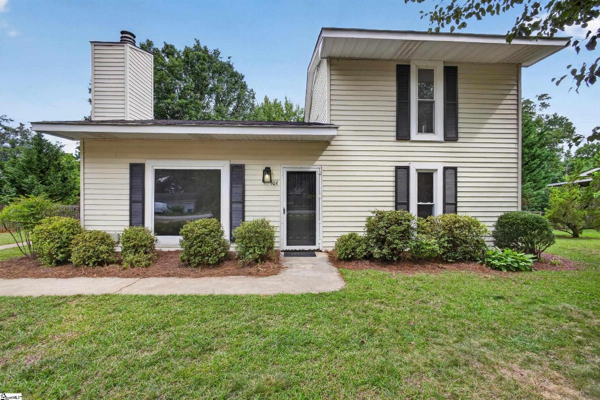 104 Gregory Drive
