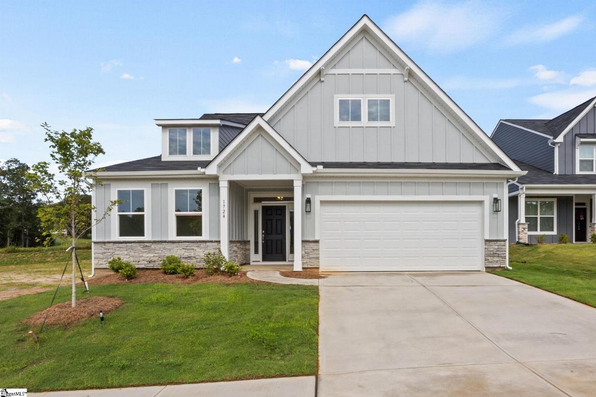 1724 Constitution Lane